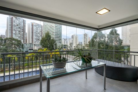 Image 1 - 923659