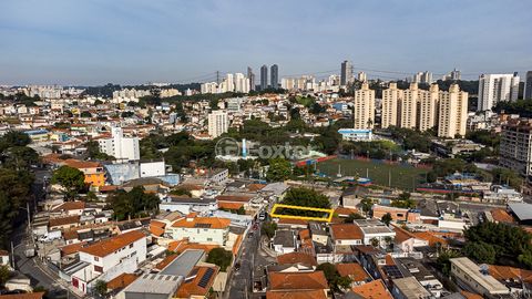 Image 17 - 923660