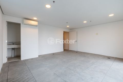 Image 4 - 923661