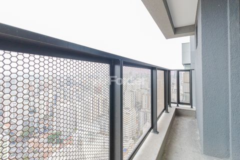 Image 16 - 923675