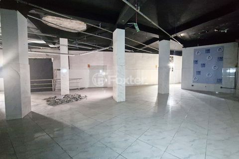Image 10 - 923690