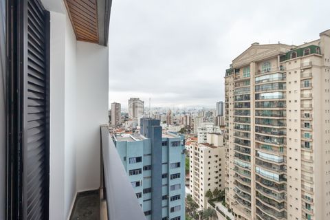 Image 19 - 923694