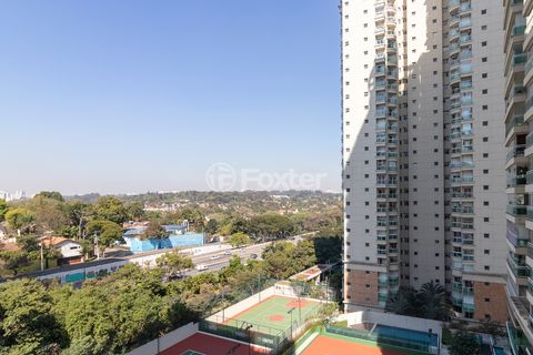 Image 10 - 923703