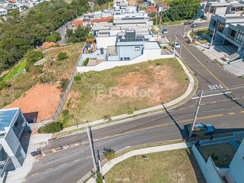 Image 6 - 923713