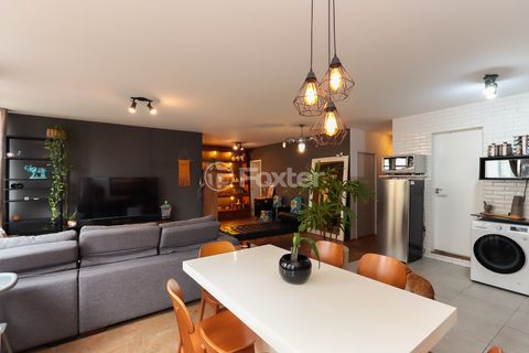 Image 11 - 923718