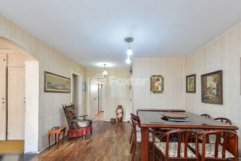 Image 3 - 923731