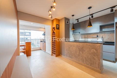 Image 6 - 923747