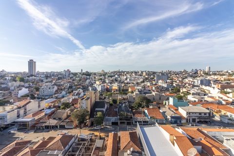 Image 11 - 923788