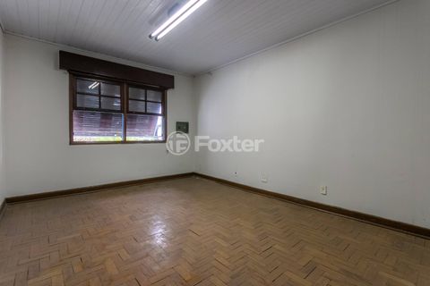 Image 4 - 923800