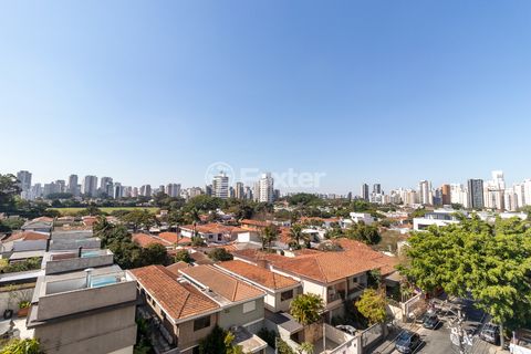 Image 7 - 923816