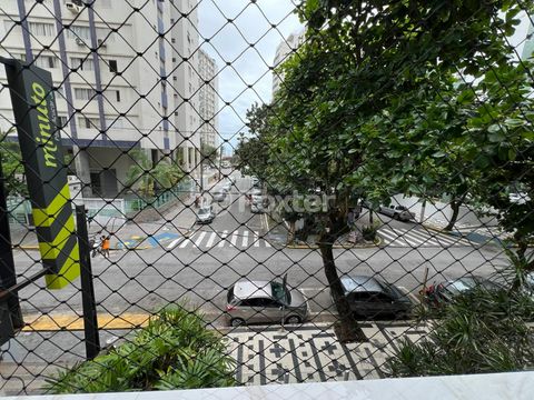 Image 0 - 923821