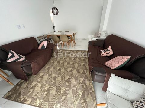 Image 3 - 923821