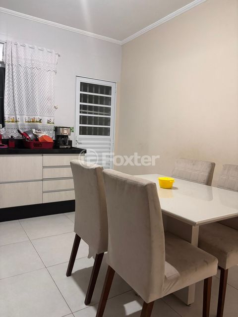 Image 7 - 923825