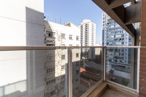 Image 10 - 923833