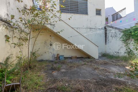 Image 7 - 923858