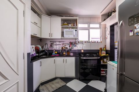Image 16 - 923859