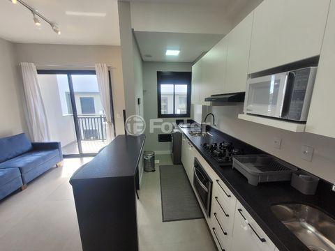 Image 4 - 923862