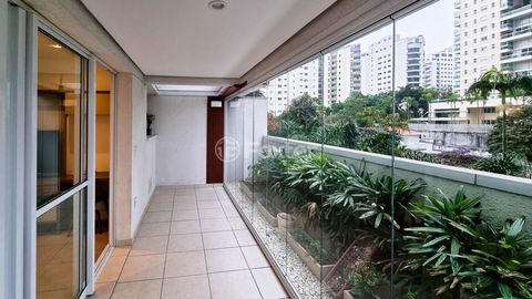 Image 4 - 923887