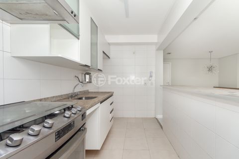 Image 7 - 923899