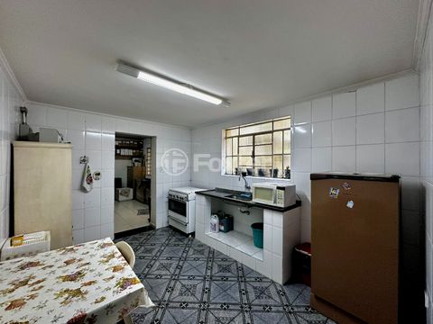 Image 11 - 923911