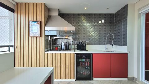 Image 12 - 923916