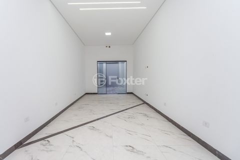 Image 3 - 923919
