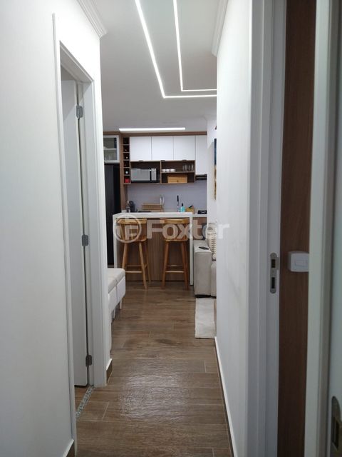 Image 6 - 923937