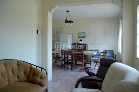 Image 7 - 923951