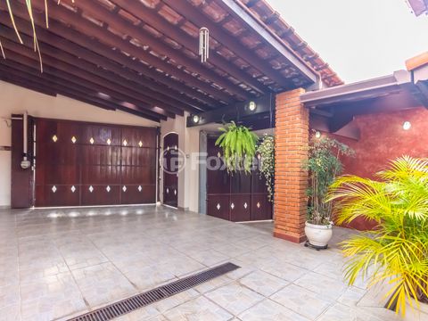 Image 3 - 923957