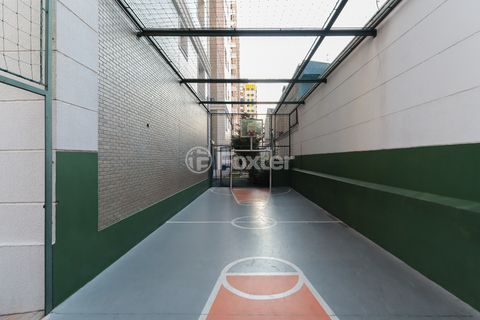 Image 5 - 923966