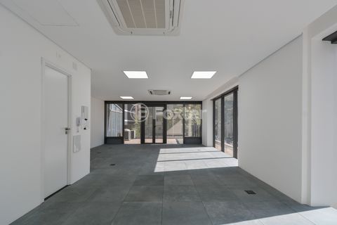 Image 3 - 923976