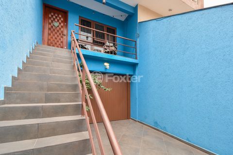 Image 8 - 923984