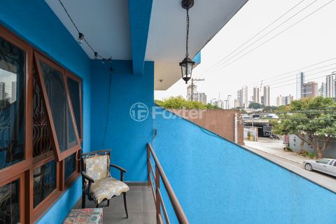 Image 13 - 923984