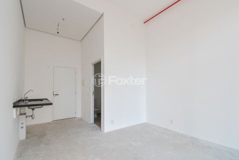 Image 3 - 924008