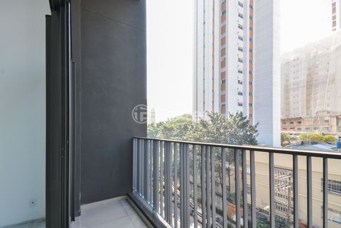 Image 7 - 924008