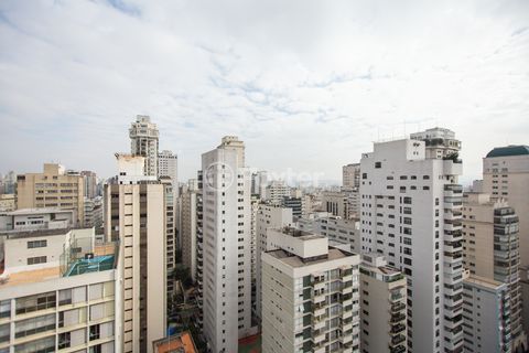 Image 10 - 924016