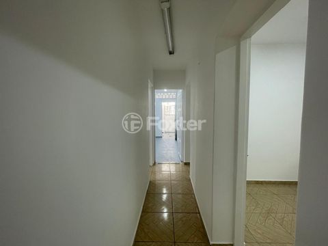 Image 11 - 924020