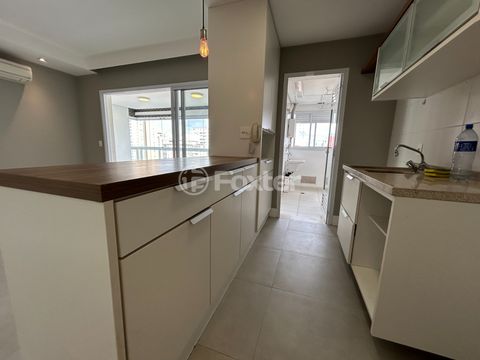 Image 4 - 924031