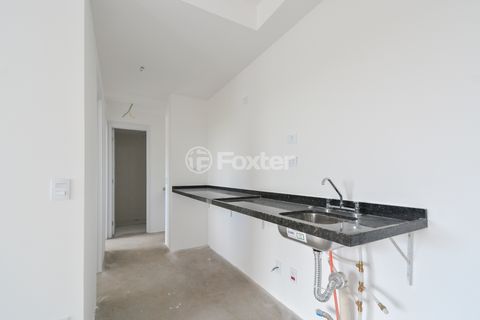Image 4 - 924075