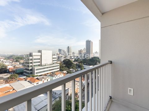 Image 12 - 924087