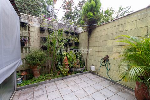 Image 17 - 924094