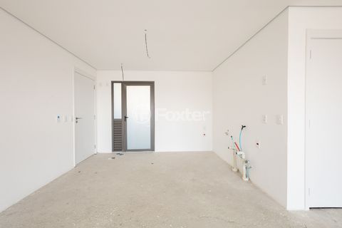Image 4 - 924096