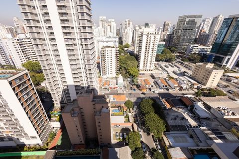 Image 14 - 924096