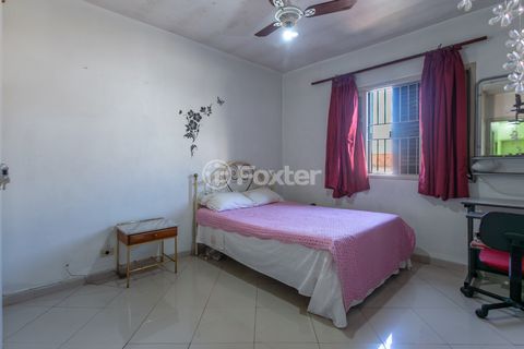 Image 9 - 924098