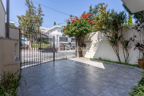 Image 3 - 924104