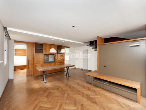 Image 3 - 924111