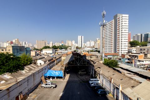 Image 11 - 924119