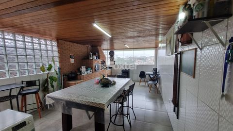 Image 6 - 924139