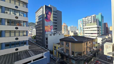 Image 6 - 924158