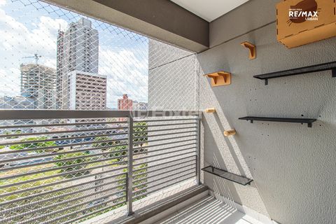Image 9 - 924208